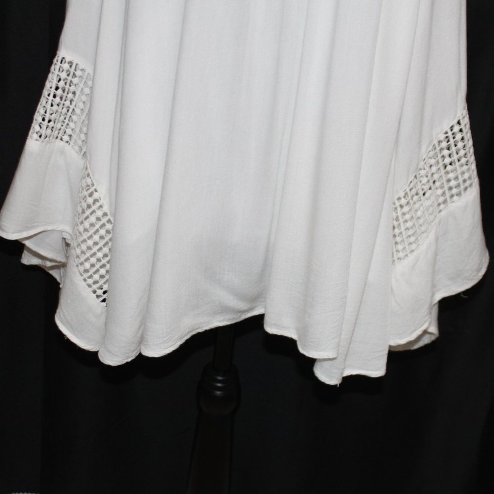 California Moonrise White Cami Top - Picture 5 of 12